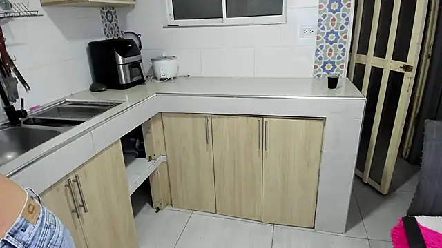 دردشة RachelJones_ الجنسية المباشرة