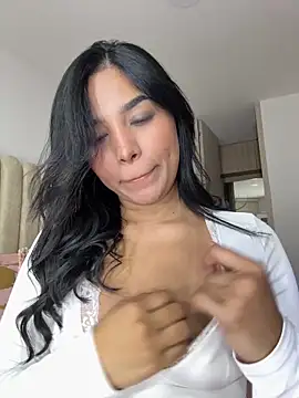 دردشة CharlotteGraay الجنسية المباشرة