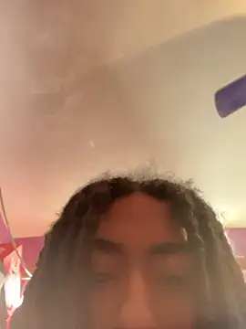 ChicagoMadeThirdLeg 即時 XXX 聊天