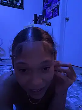 Czat XXX na żywo – Tamiii420