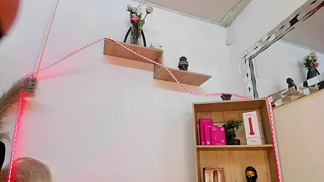 Tylla__ – Naživo XXX chat