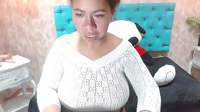 Sembang XXX Secara Langsung KeniaLovex