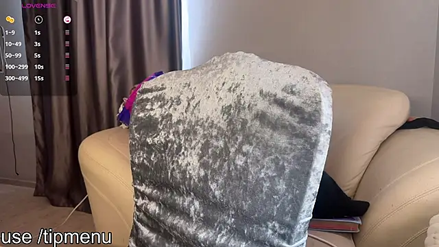 emily_is_here_ Chat XXX live