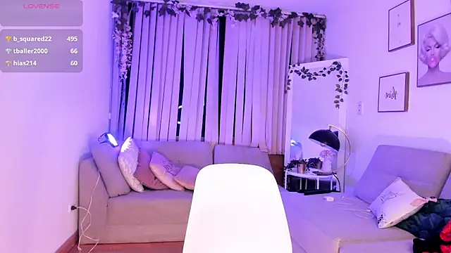 Chatroom XXX en direct de Bella_ev