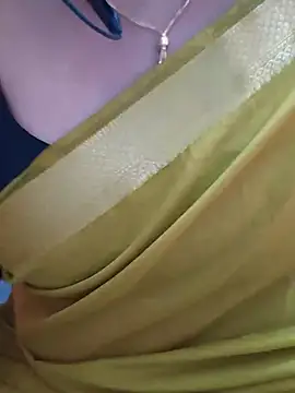 soundharya_tamil's Live XXX Chat