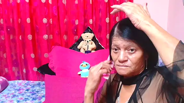 SLUTTYROXY Webcam Show