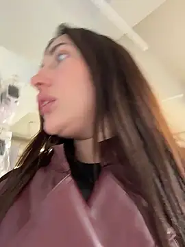 AleksandraRich's Live XXX Chat