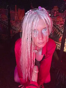 1NikiVegas Live XXX-Chat