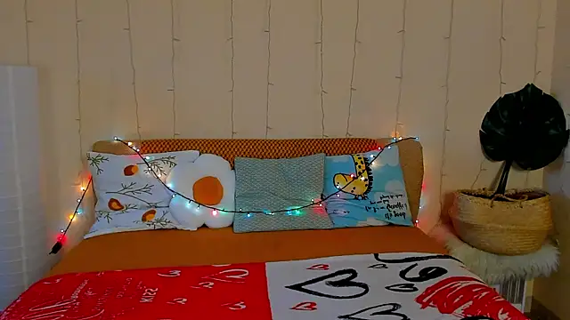 Mira_Karter 라이브 XXX 채팅