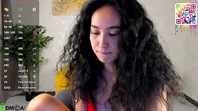 Živý XXX chat FlirtyAura