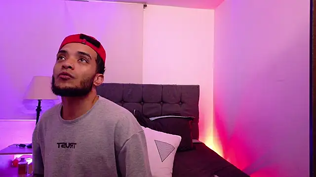 eross_chipre_ Adlı Modelin Web Kamerası Şovu