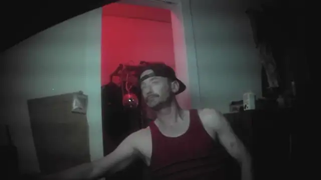 Pokazy przed kamerką – SeductiveIce69