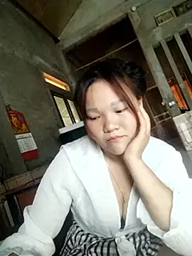 m-mbae Live XXX-Chat