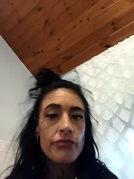 Živý XXX chat Tannedtattooed69