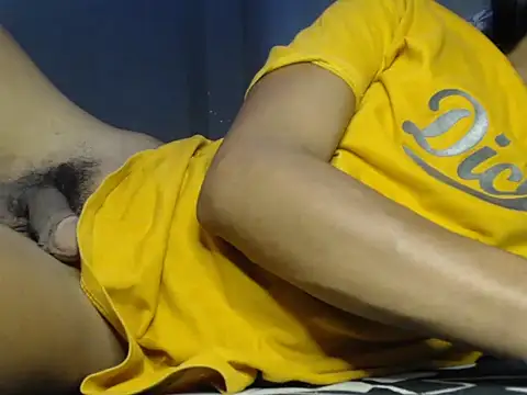 yourlovelymoreal Show Webcam