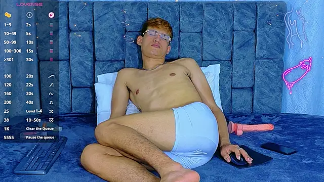 NicolasTorrez Live XXX-chat