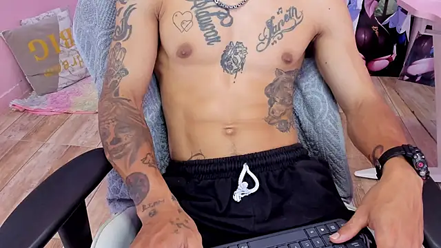 DanteLuxx's Webcam Show