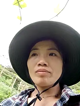 Онлайн чат XXX ngan-cute