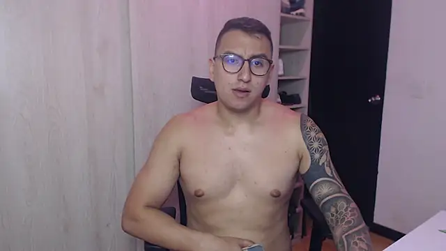 DanteVesper: вебкам-шоу