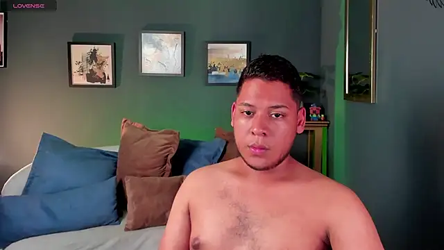 Akon_2XXX: вебкам-шоу