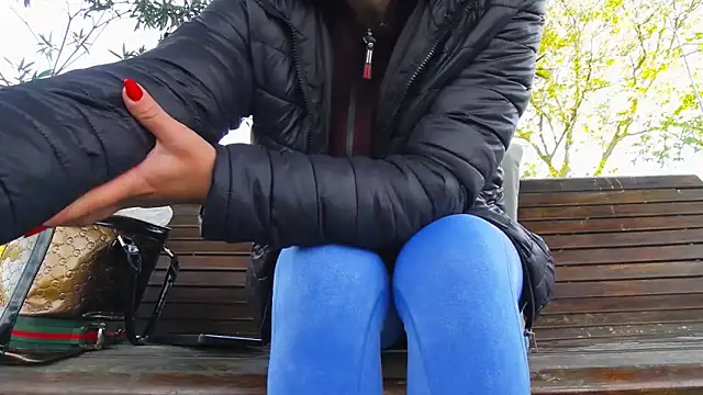 PublicBigLabia élő XXX-chatje