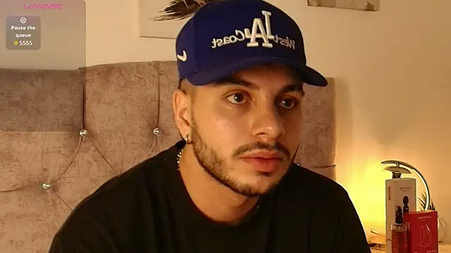 Amadeo_Wild Chat XXX in diretta