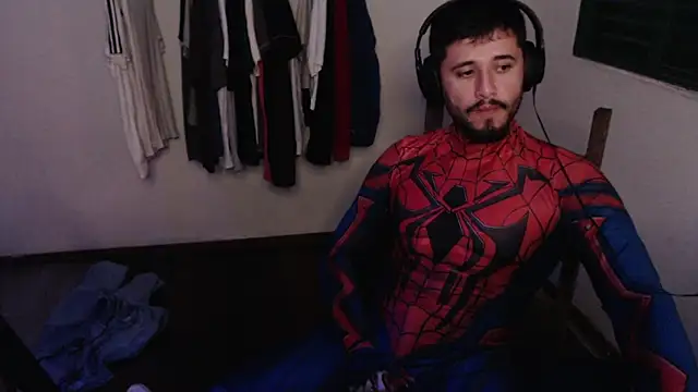 Chat XXX ao vivo de guzzfit