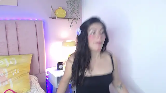 دردشة Zafiro_Brm الجنسية المباشرة