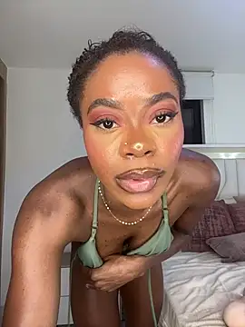 Ayra-starhn Live XXX chat