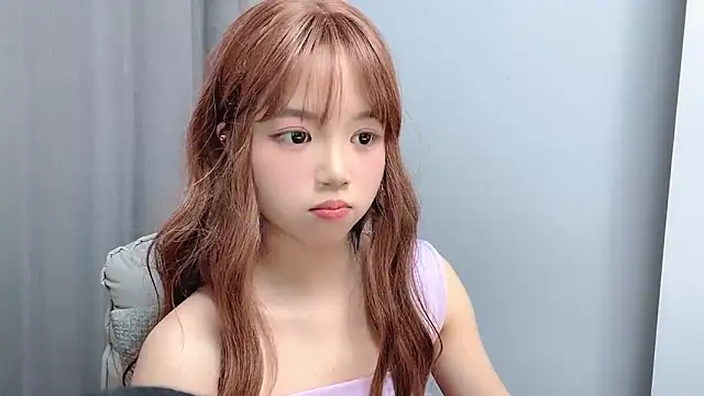 TwinXXyan's Live XXX Chat