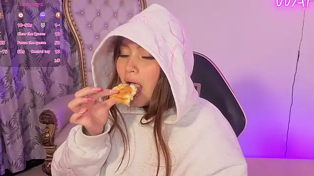 SABRIINA_TAY's Live XXX Chat