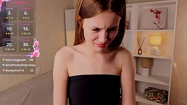 VinnieMaida's Live XXX Chat