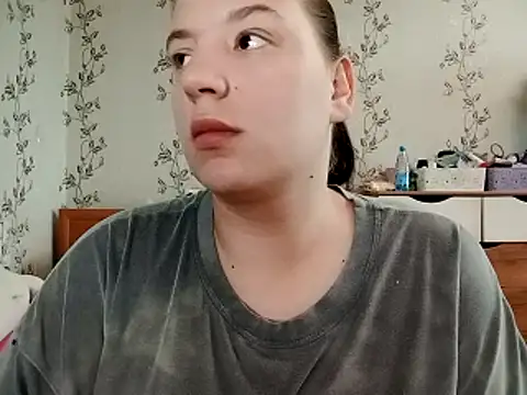 symmetryinvoidn Live XXX chat