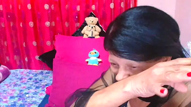 SLUTTYROXY Chat XXX live