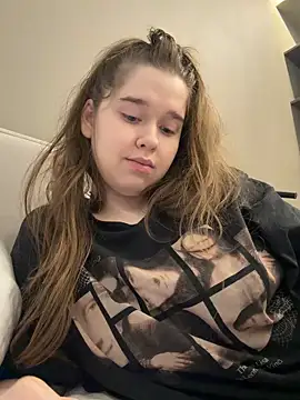 Webkamerová show HornyGirlH