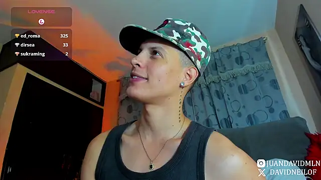 DavidNeill Live XXX-Chat