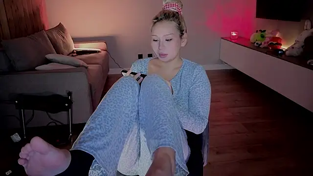 RileyMee 即時 XXX 聊天