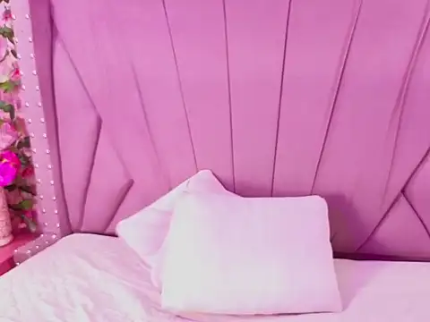 EmberCooper_ Live XXX-chat