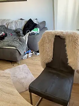 Fiebie_licious_ – webcam-show