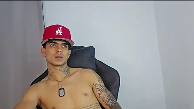 MIGUEL_AGUIRRECA Webcam show