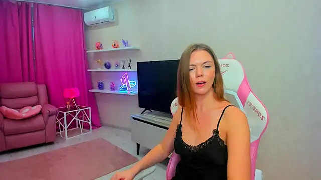 Strawberrye Live XXX-Chat