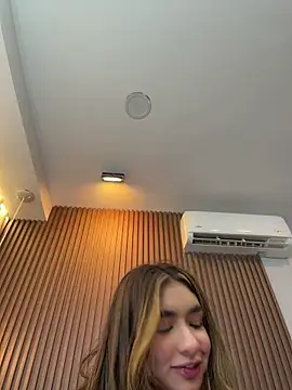 jenn_fit's Webcam Show