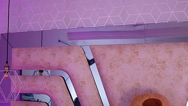 Онлайн чат XXX Luu_Princess