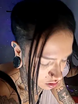 Tigresa23: вебкам-шоу