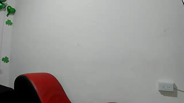 دردشة StraightBoy_Nick الجنسية المباشرة