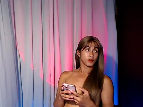 taylaxuxu Webcam Show