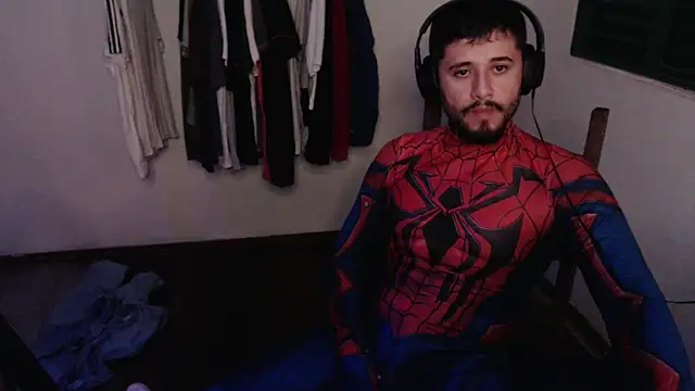 guzzfit's Live XXX Chat