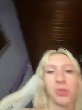 thebunnydark's Live XXX Chat