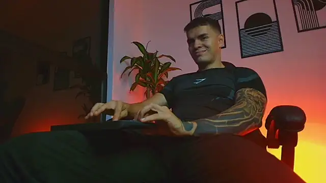 عرض كام ALPHA_DOMINUS_