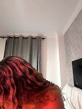 CataRicci's Live XXX Chat